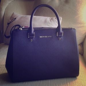 Michael Kors handbag